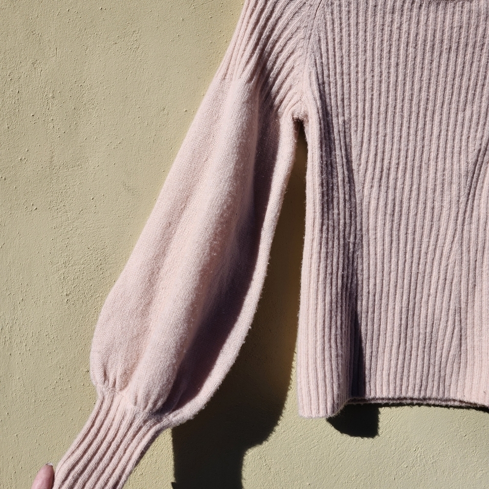 7 For All Mankind 51% Wool Soft Pink Turtleneck Sweater - Picture 6 of 9